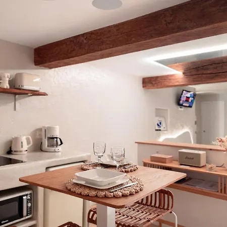 Apartament Les Jolies Nuits - A La Folie, Loft & Spa