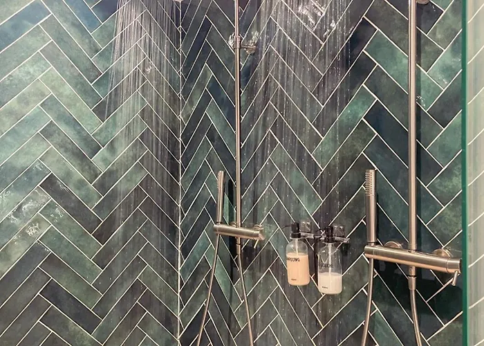 A La Folie - Loft & Apartment *