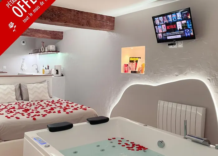 Apartment A La Folie - Loft & Montrevault