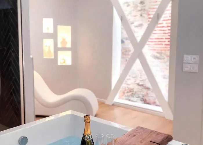 Apartment A La Folie - Loft &